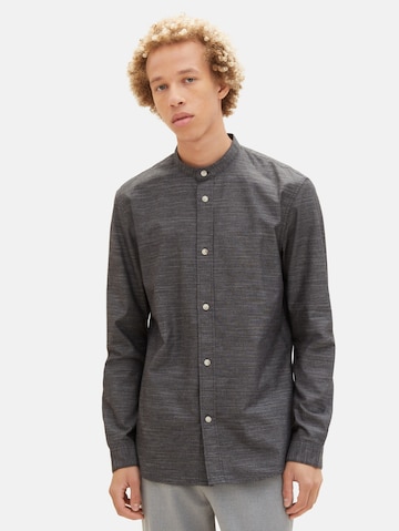 Coupe regular Chemise TOM TAILOR DENIM en gris : devant