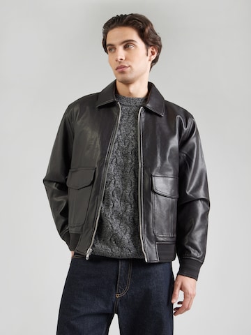 Abercrombie & Fitch Демисезонная куртка в Черный: спереди