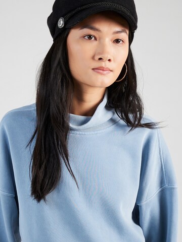 Abercrombie & Fitch Sweatshirt   'ESSENTIAL SUNDAY' in Blau