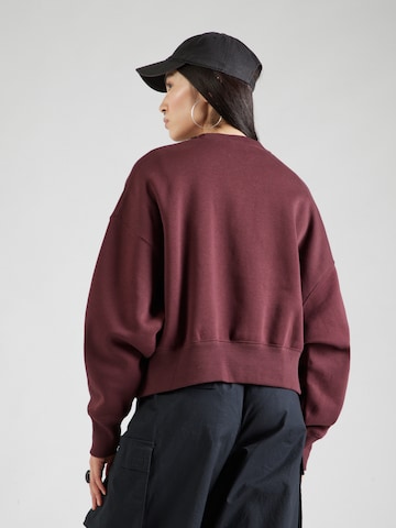 Nike Sportswear Sweatshirt 'Phoenix Fleece' in Red