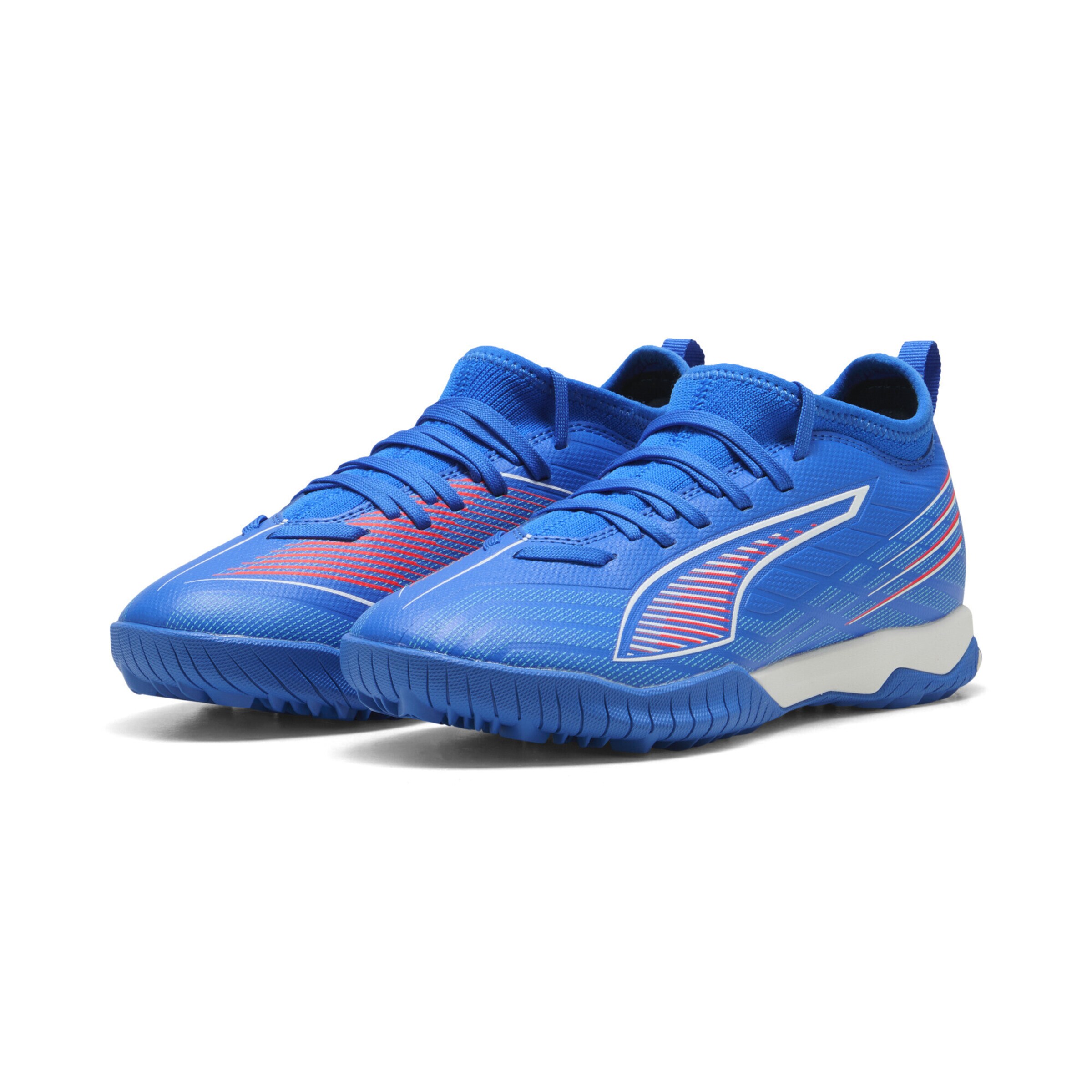 PUMA Sportschoen 'Ultra 6 Match' in Blauw