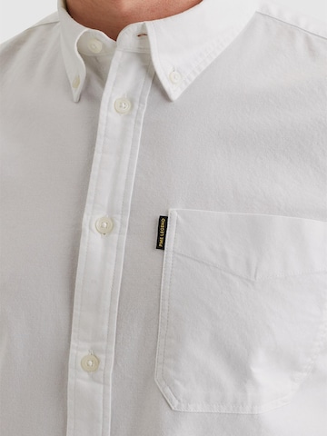 PME Legend Regular fit Skjorta 'Explorer Oxford shirt with button-down collar' i vit