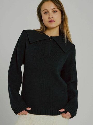 Haut ' Fea ' NORR en noir : devant