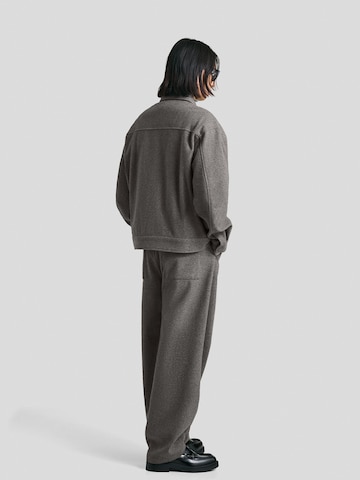 Veste mi-saison Bershka en gris