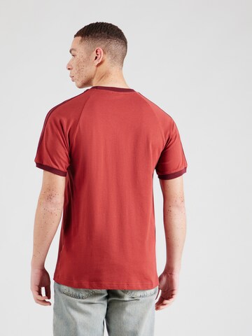 ADIDAS ORIGINALS T-shirt 'Adicolor Classics' i röd