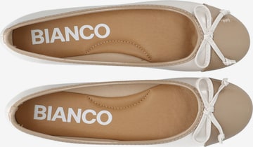 Ballerines 'CELINE' Bianco en blanc