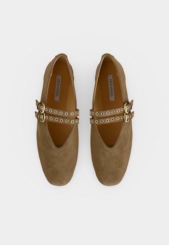 STEVE MADDEN Ballerina met riempjes 'Lydia' in Bruin