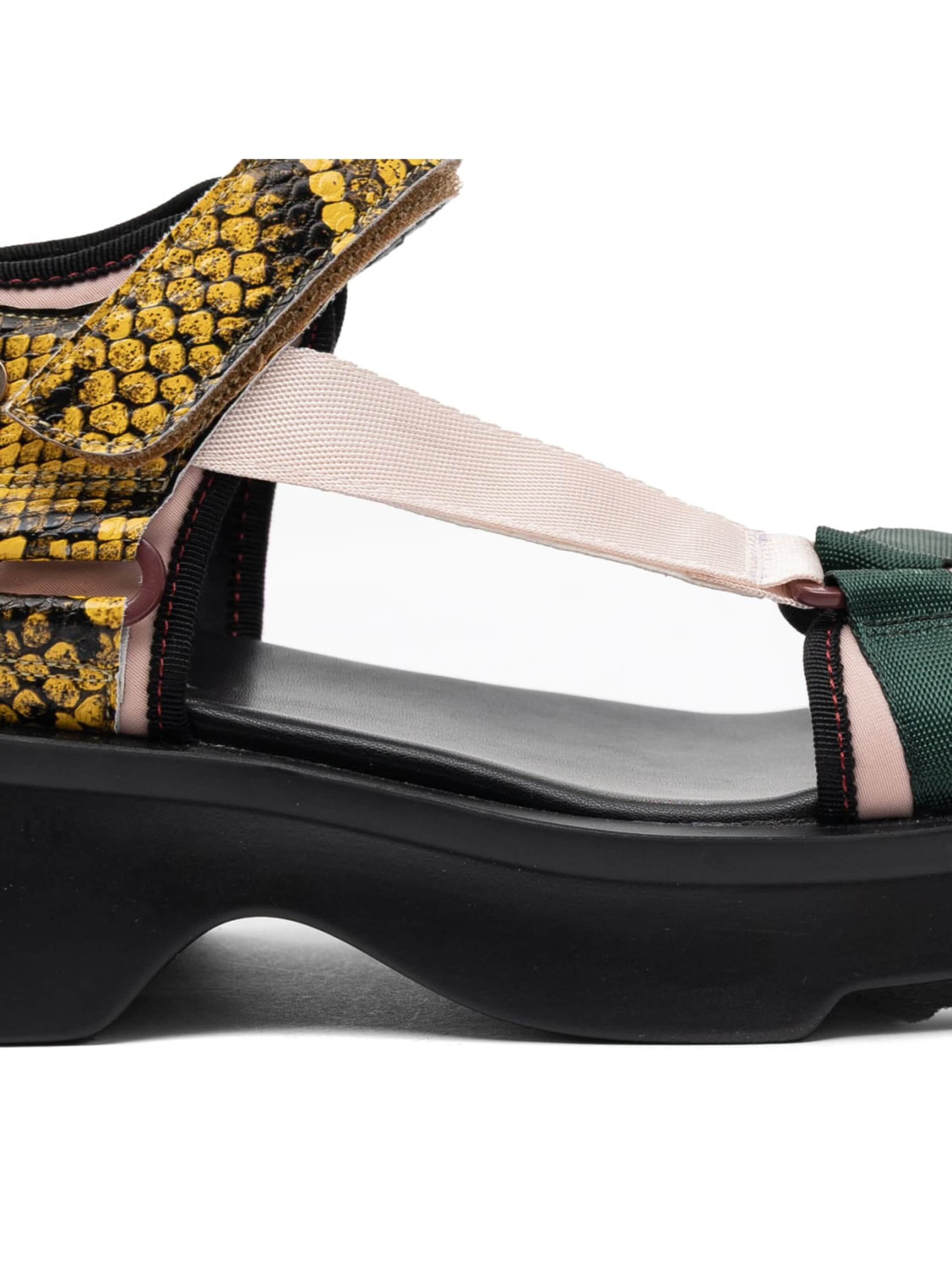 Maciejka Strap sandal 'K7433-15/00-7' in Yellow