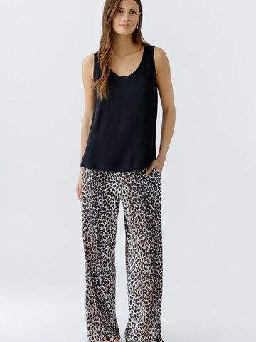 OUI Top in Black