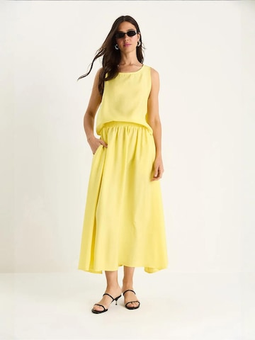 Costume Bianco Lucci en jaune : devant