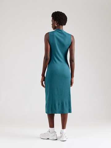 Robe 'Layla' ABOUT YOU en vert