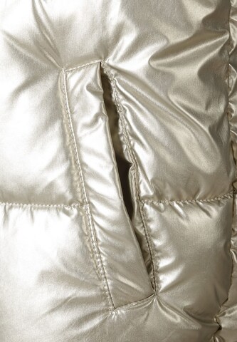 Gilet di MINOTI in oro