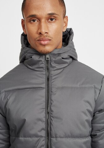 Veste d’hiver 'Atong' !Solid en gris