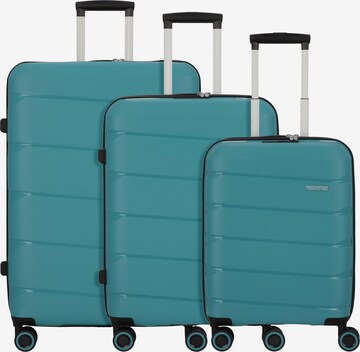 American Tourister Suitcase Set in Blue: front