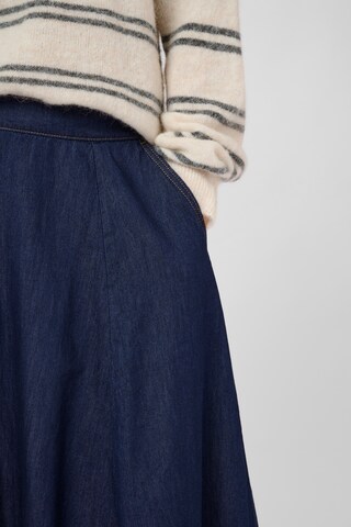 CULTURE Rok in Blauw