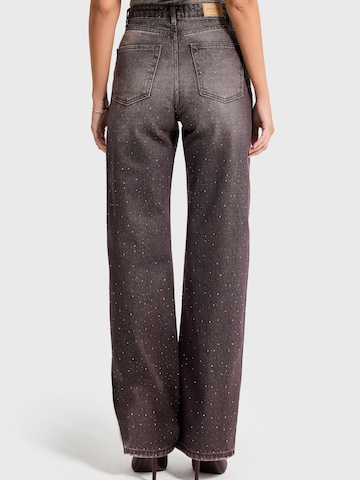 IT'S BASIC Regular Jeans 'RHINESTONE STRAIGHT HIGH RISE JEANS' in Bruin