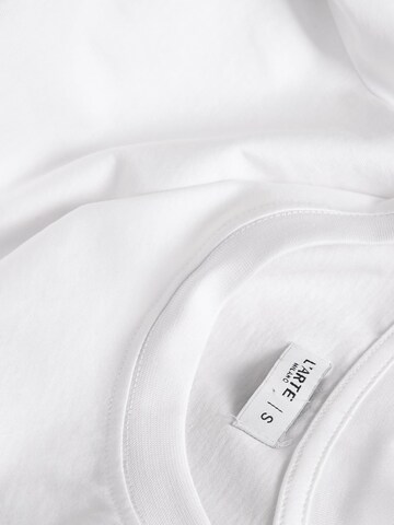L'Arte Milano Shirt in White