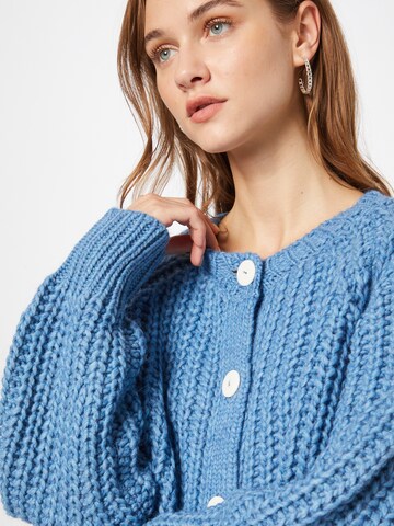 Rich & Royal Knit Cardigan in Blue