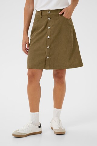 Cream Skirt 'Cory' in Green: front