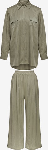 faina Pantsuit in Green: front