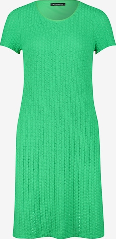 Betty Barclay Dress in Green: front