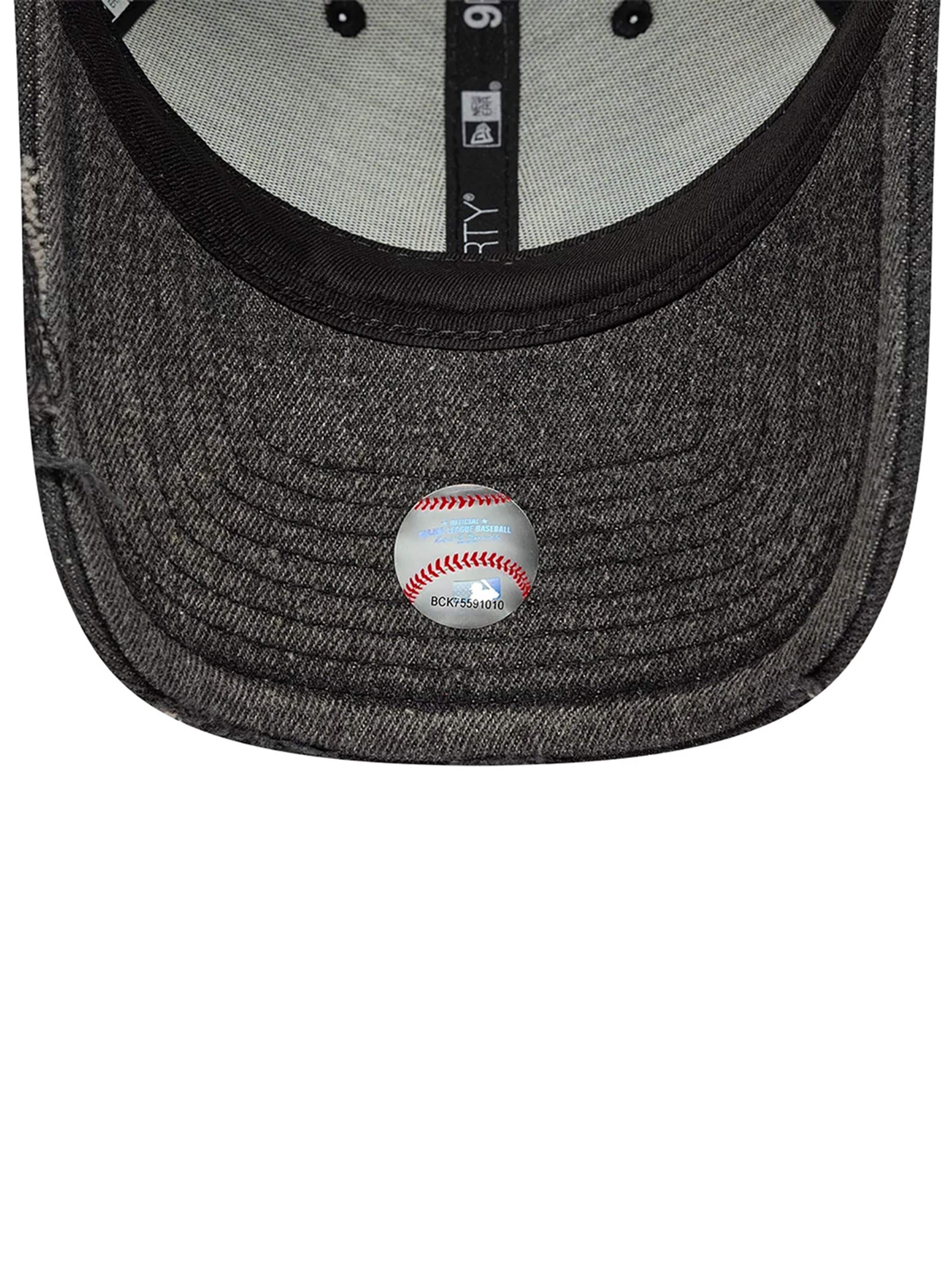 Cappello da baseball '9FORTY New York Yankees' di NEW ERA in nero