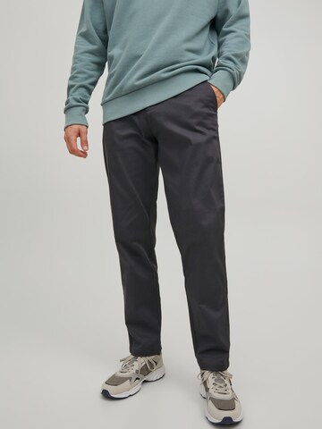 JACK & JONES Loose fit Pants 'KANE PABLO' in Grey: front