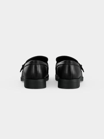 Chaussure basse Anna Field en noir