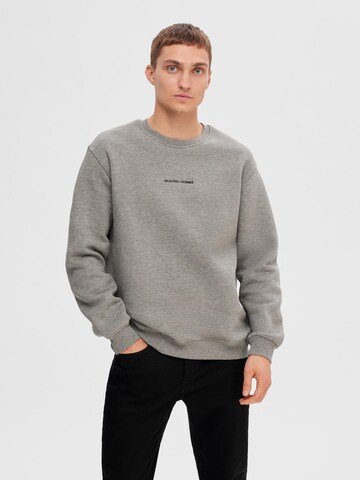 Sweat-shirt 'Hankie' SELECTED HOMME en gris : devant