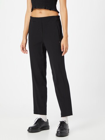 COMMA Regular Pants in Black: front