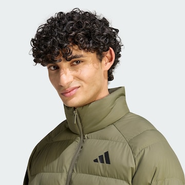 Giacca sportiva 'Essentials' di ADIDAS SPORTSWEAR in verde