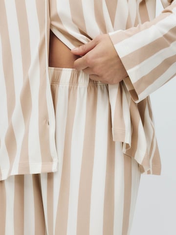 Pigiama di Marks & Spencer in colori misti