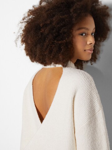 Bershka Sweater in Beige