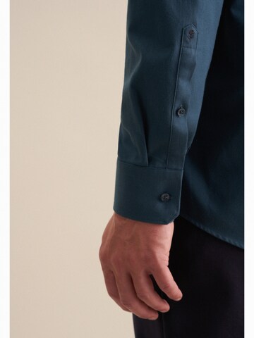 Coupe regular Chemise business SEIDENSTICKER en bleu