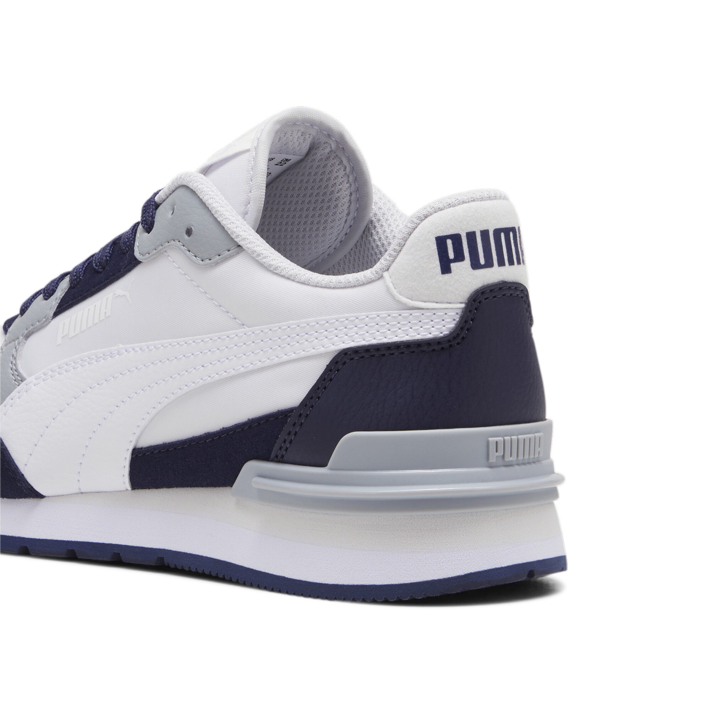 PUMA Sneaker in Weiß
