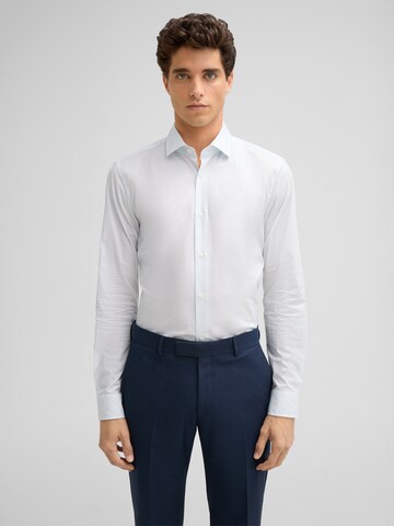 STRELLSON Slim fit Button Up Shirt 'Stan' in White: front
