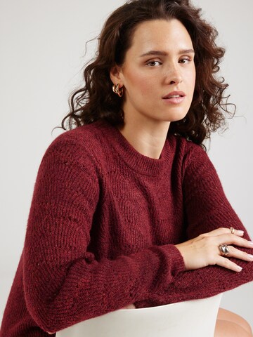 ONLY Carmakoma - Jersey 'CARLOLLI' en rojo