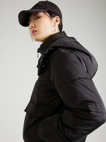 ONLY Between-Season Jacket 'EVI' in Black