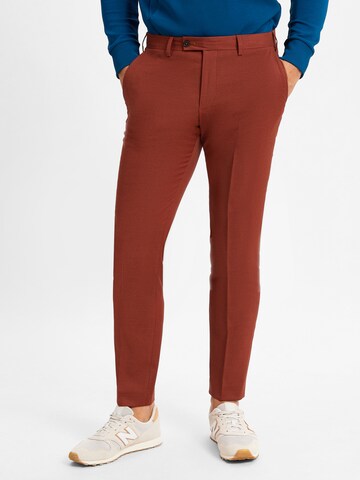 Finshley & Harding London Slim fit Trousers with creases ' Hoxdon ' in Brown: front