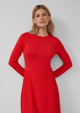 Robe s.Oliver en rouge : devant