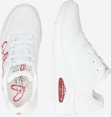 Sneaker low 'Uno' de la SKECHERS pe alb