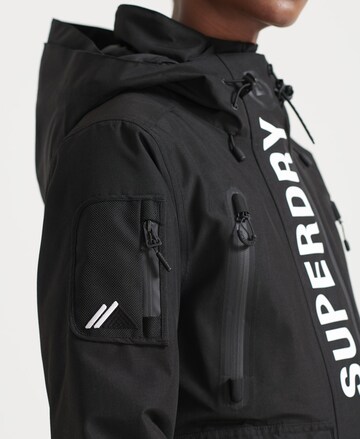 Veste outdoor 'Ultimate Rescue' Superdry Snow en noir