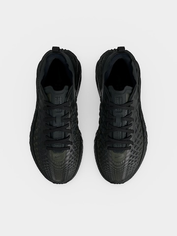 Nike Sportswear - Sapatilhas baixas 'AVA EDGE' em preto