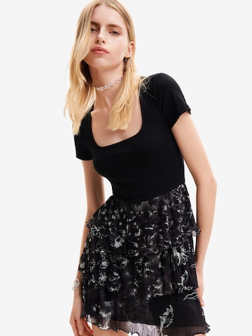 Desigual - Vestido en negro