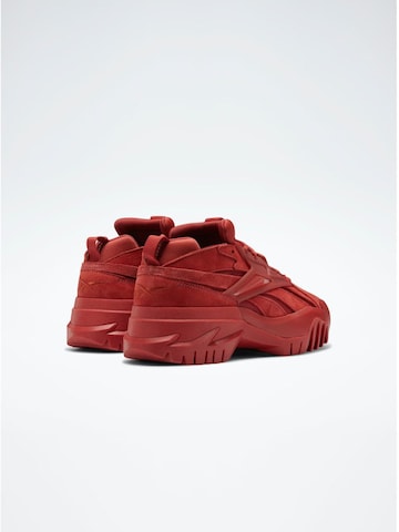 Chaussure de sport 'X Cardi B Club C V2' Reebok en rouge