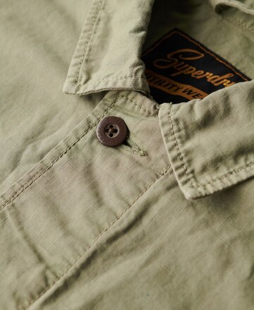 Coupe regular Chemise Superdry en vert