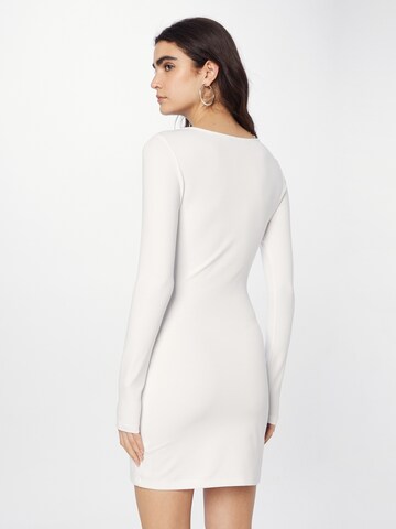 Tommy Jeans - Vestido 'Serif' en blanco