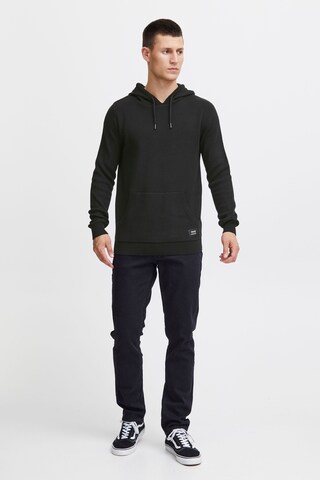 !Solid Sweatshirt 'Kay' in Schwarz