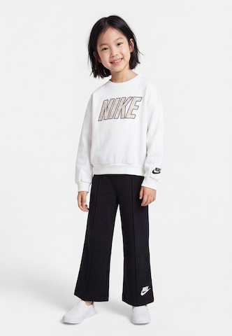 Nike Sportswear Set 'RETRO' - Čierna: predná strana
