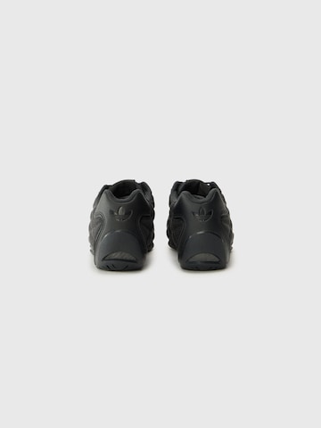 ADIDAS ORIGINALS - Sapatilhas baixas 'ADIRACER' em preto